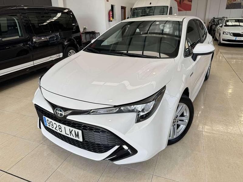 Blanco Usado 2020 Toyota Corolla Active Utilitario | 20.399 € (Precio justo) - Imagen 1/4