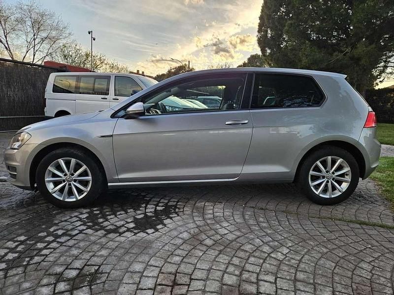 Usado VW Golf VII 125 HP (91 kW) 2016 Cinzento Sedan