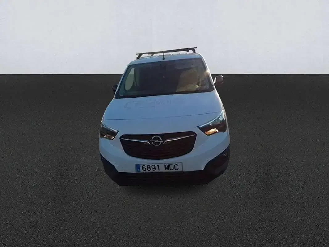 Usado Opel Combo S 102 CV (75 kW) 2022 Blanco Monovolumen