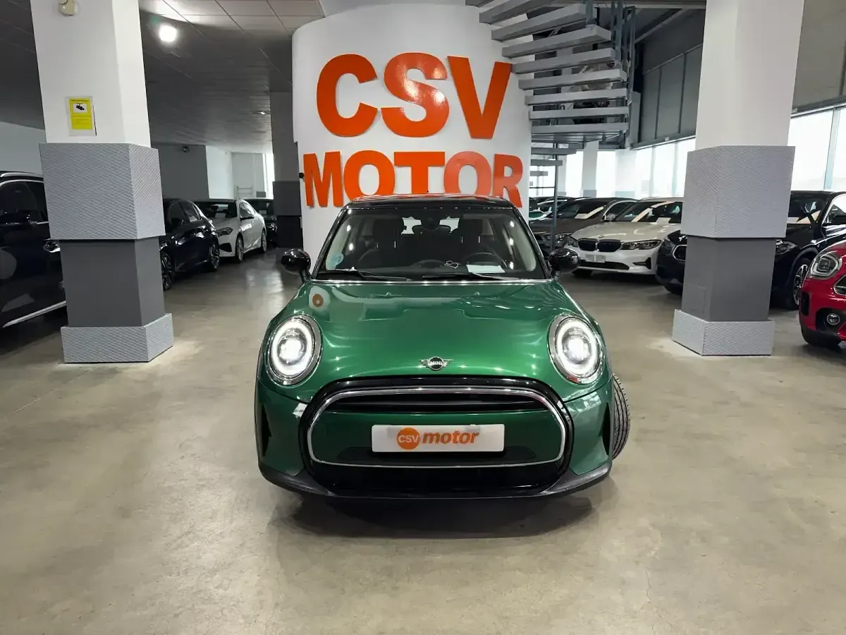 Usado Mini Cooper 136 CV (100 kW) 2023 Verde Utilitario