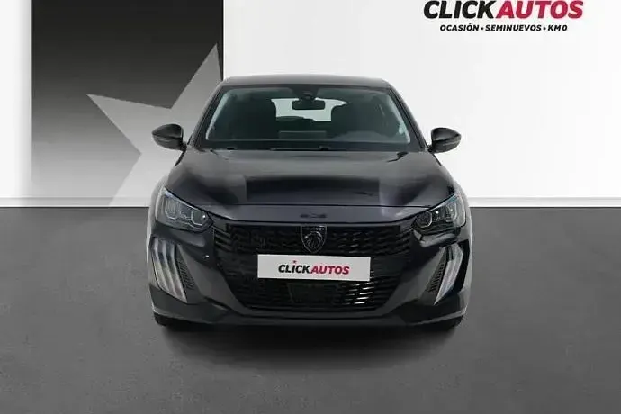 Usado Peugeot 208 Active 100 CV (73 kW) 2024 Negro Utilitario