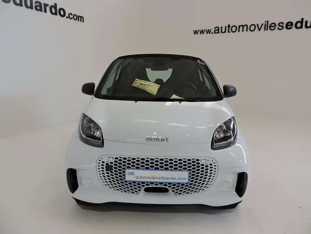 Usado Smart ForTwo Coupé Passion 60 kW (82 CV) 2021 Blanco Coupe