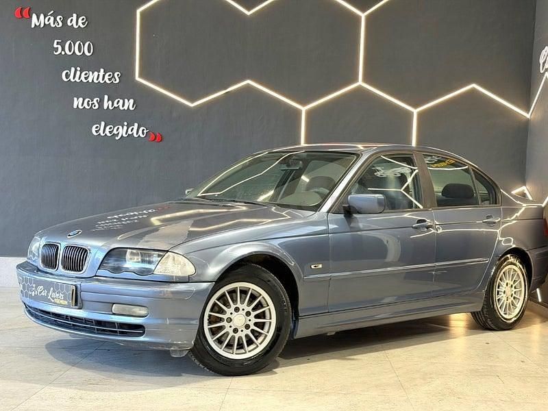Usado BMW 320 136 CV (100 kW) 1999 Gris / plata Berlina