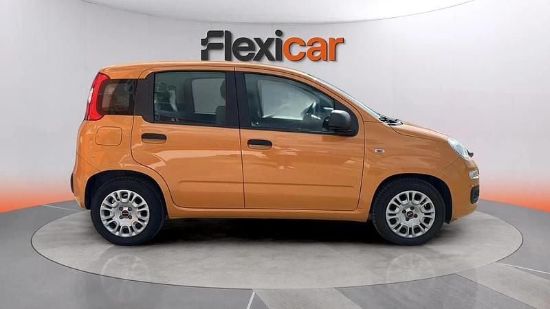 Usado Fiat Panda City Life 71 CV (52 kW) 2021 Naranja Utilitario