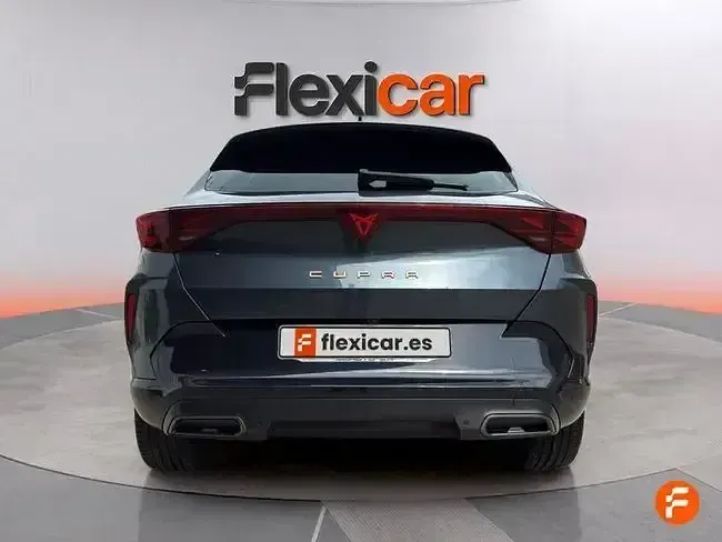 Usado Cupra Formentor 150 CV (110 kW) 2024 Gris SUV