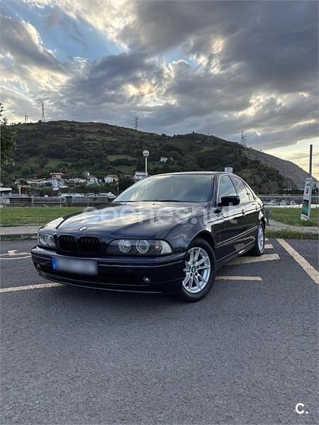 Azul Usado 2003 BMW 520 Exclusive Berlina | 3100 € (Buen precio) - Imagen 1/4