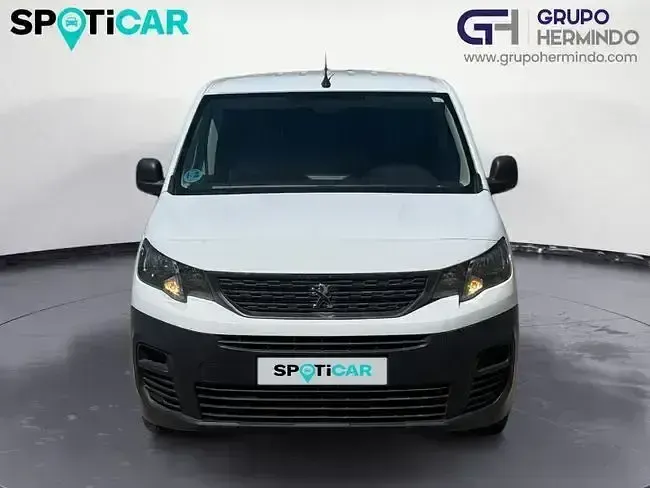 Usado Peugeot Partner 100 CV (73 kW) 2023 Blanco Monovolumen