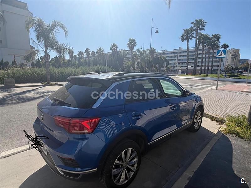 Usado VW T-Roc Advance 115 CV (84 kW) 2019 Azul SUV
