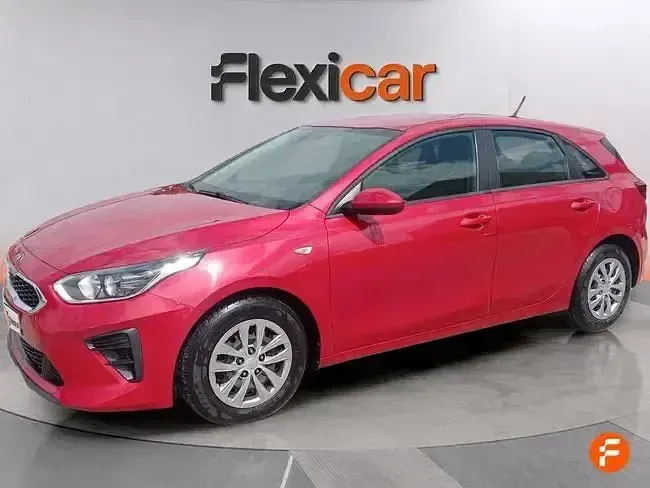 Usado Kia XCeed 120 CV (88 kW) 2020 Rojo SUV