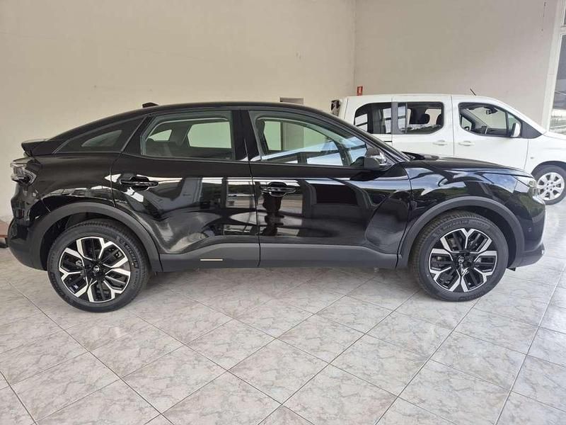 Nuevo Citroën C4 Business Class 145 CV (106 kW) 2025 Negro Utilitario