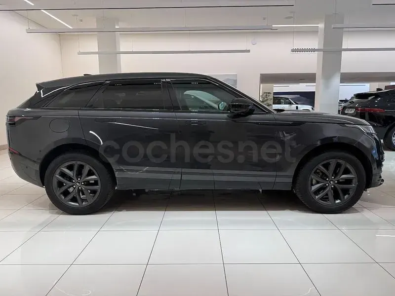 Usado Land Rover Range Rover Velar SE Dynamic 404 CV (297 kW) 2025 Gris / plata SUV