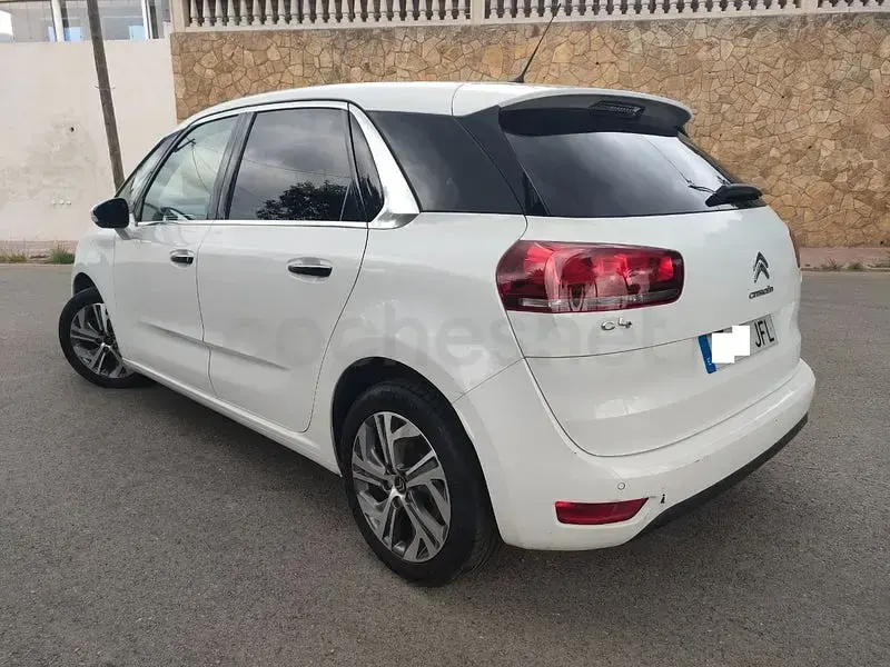 Usado Citroën C4 Picasso Feel 130 CV (95 kW) 2015 Blanco Monovolumen