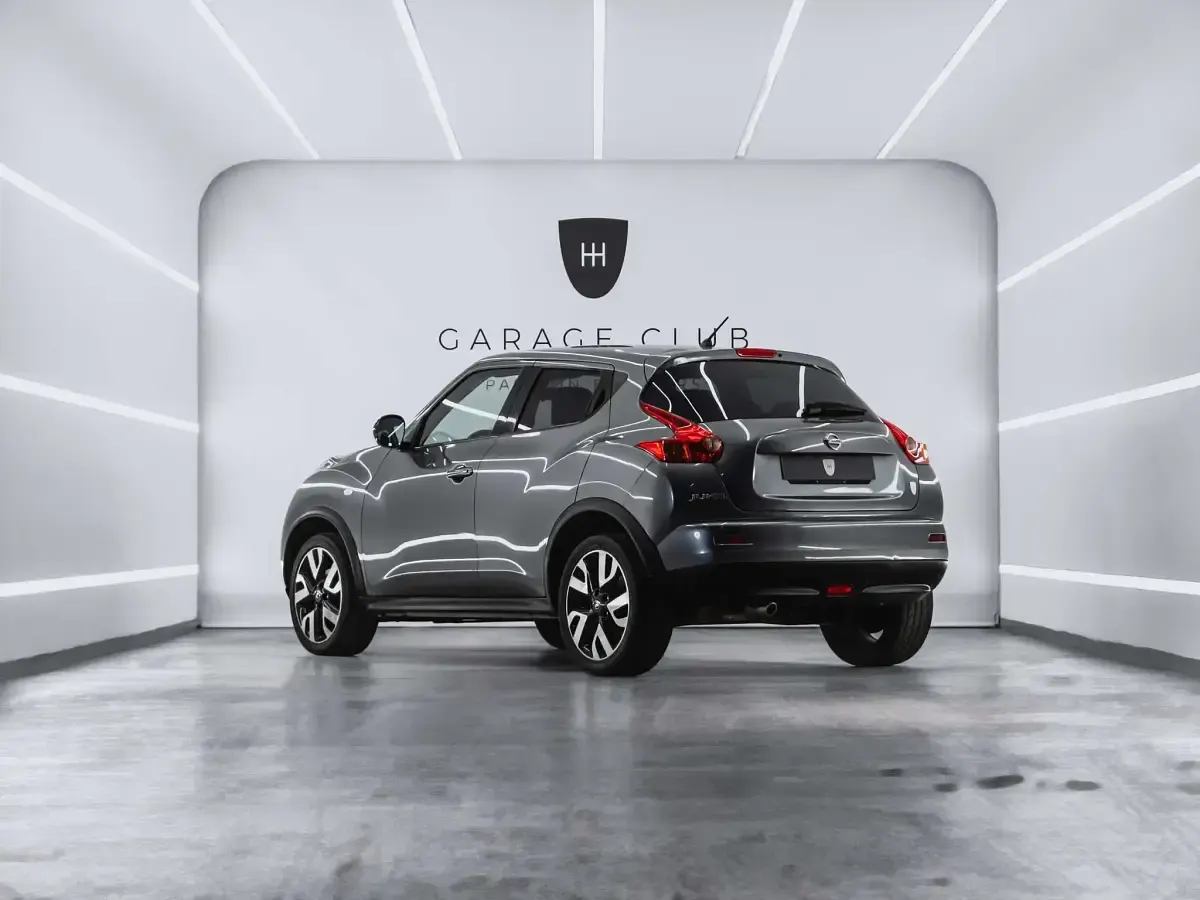 Usado Nissan Juke N-TEC 117 CV (86 kW) 2013 Gris SUV