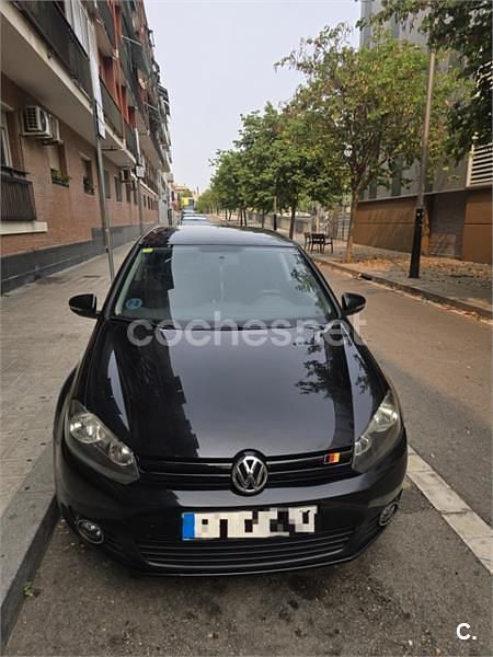 Negro Usado 2011 VW Golf VI Advance Berlina | 7000 € (Precio justo) - Imagen 1/4