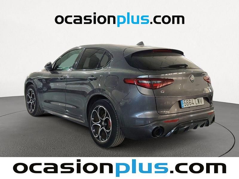 Usado Alfa Romeo Stelvio Veloce 210 CV (154 kW) 2022 Negro SUV