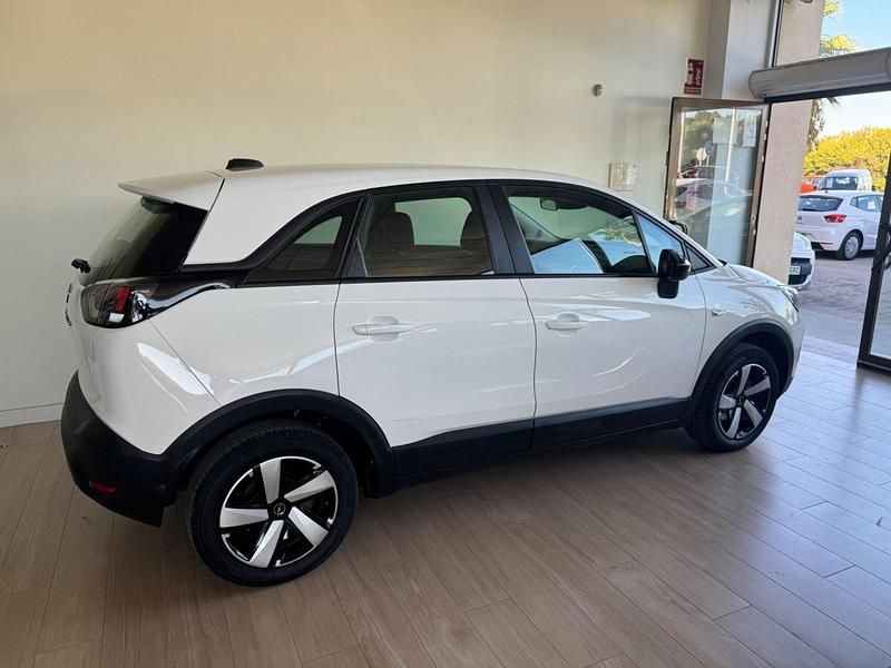 Usado Opel Crossland X Edition 110 CV (80 kW) 2021 Blanco SUV