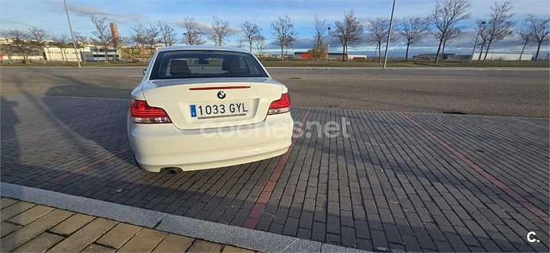 Usado BMW 118 Coupé 143 CV (105 kW) 2010 Blanco Coupe
