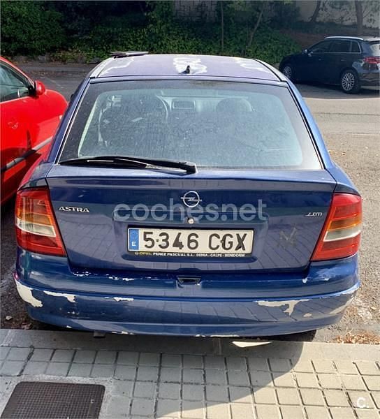 Azul Usado 2003 Opel Astra Edition Berlina | 950 € (Super precio) - Imagen 1/4
