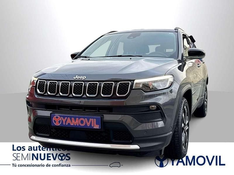 Usado Jeep Compass Limited 150 CV (110 kW) 2021 Gris SUV