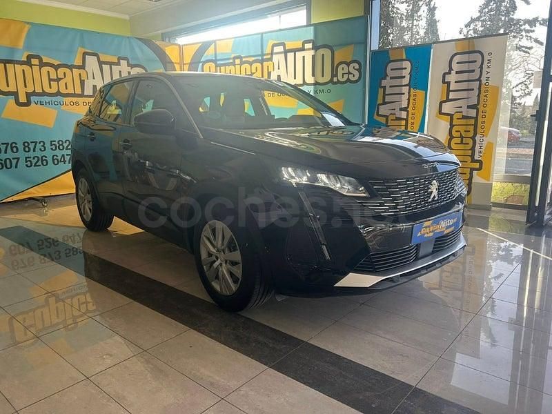 Käytetty Peugeot 3008 Active 130 HP (95 kW) 2021 Musta Katumaasturi