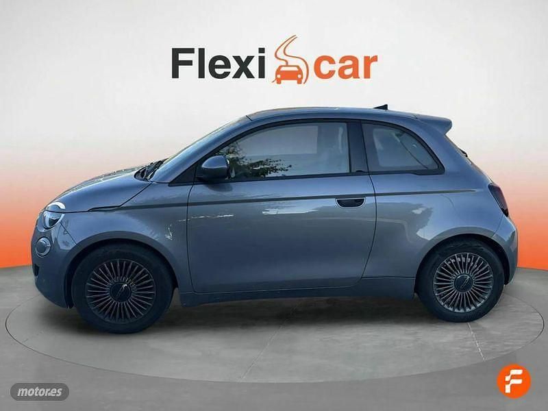 Usado Fiat 500e Action 69 kW (95 CV) 2022 Gris Berlina