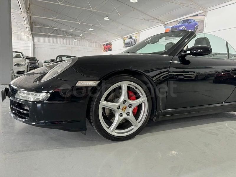 Usado Porsche 911 Carrera 4S Cabriolet 355 CV (261 kW) 2006 Negro Descapotable