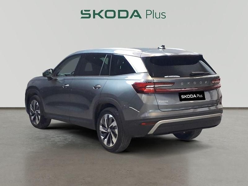 Usado Skoda Kodiaq Selection 150 CV (110 kW) 2024 Gris SUV