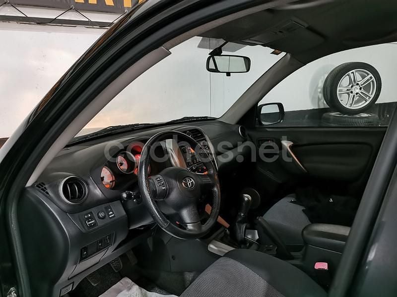 Usado Toyota RAV4 Sol 116 CV (85 kW) 2005 Negro SUV