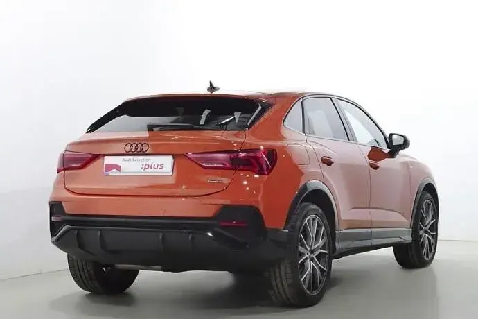 Usado Audi Q3 Ambiente 200 CV (147 kW) 2021 SUV