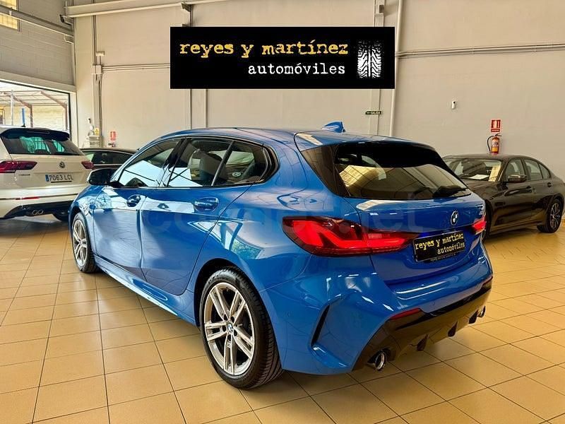 Usado BMW 118 Shadowline 150 CV (110 kW) 2021 Azul Utilitario