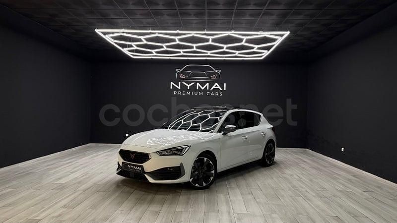 Usado Cupra Leon 150 CV (110 kW) 2024 Blanco Berlina