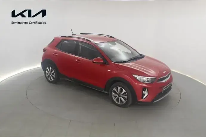 Usado Kia Stonic 100 CV (73 kW) 2024 SUV