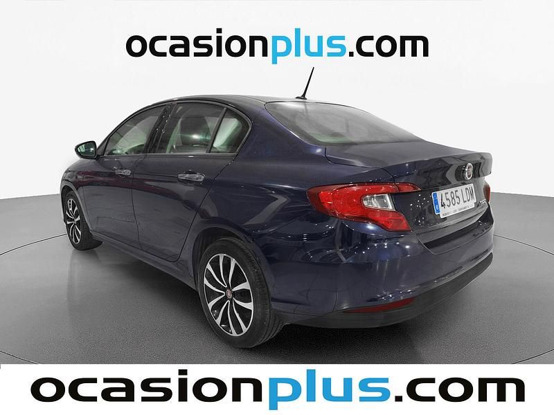 Usado Fiat Tipo Lounge 95 CV (69 kW) 2019 Azul Berlina