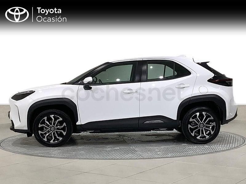 Usado Toyota Yaris Cross Active 116 CV (85 kW) 2023 Blanco SUV