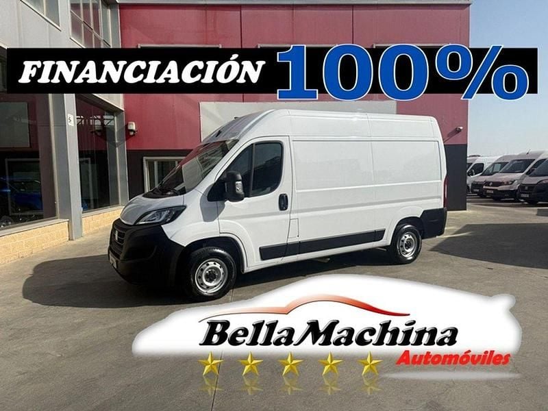 Blanco Usado 2023 Fiat Ducato Van | 21.860 € - Imagen 1/4