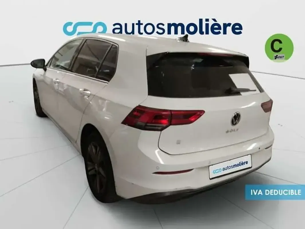 Usado VW Golf VIII Life 110 CV (80 kW) 2022 Blanco Utilitario