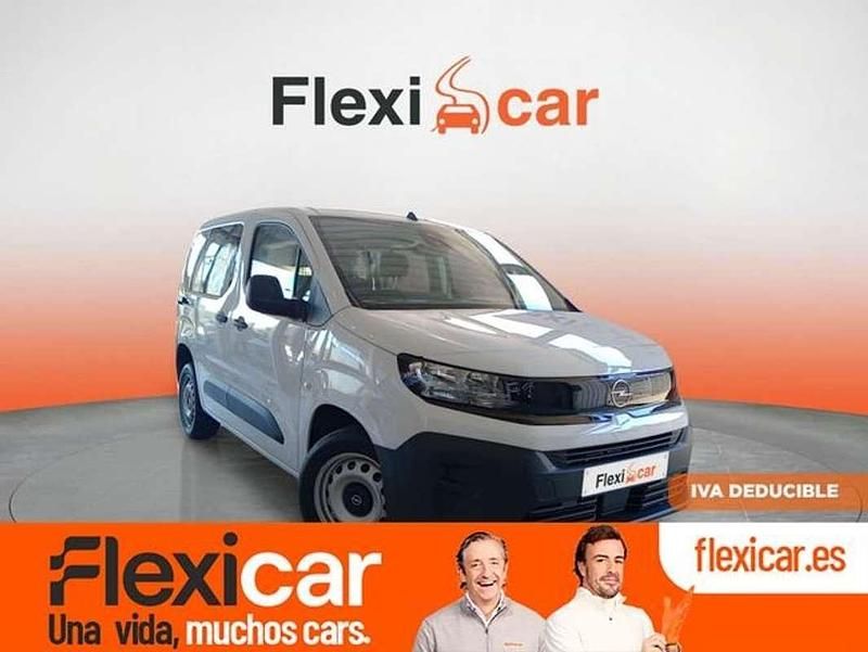 Usado Opel Combo S 101 CV (74 kW) 2024 Blanco Monovolumen