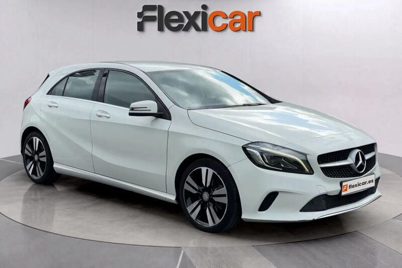 Blanco Usado 2016 Mercedes A200 Urban Berlina | 15.490 € (Precio justo) - Imagen 1/4