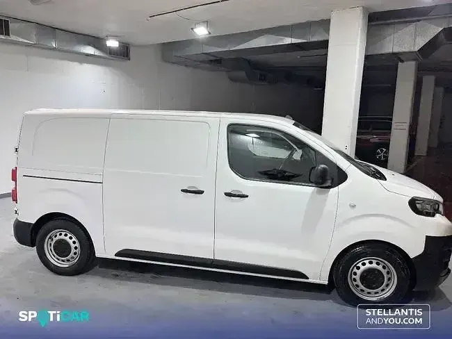 Usado Peugeot Expert Premium 120 CV (88 kW) 2022 Blanco Van