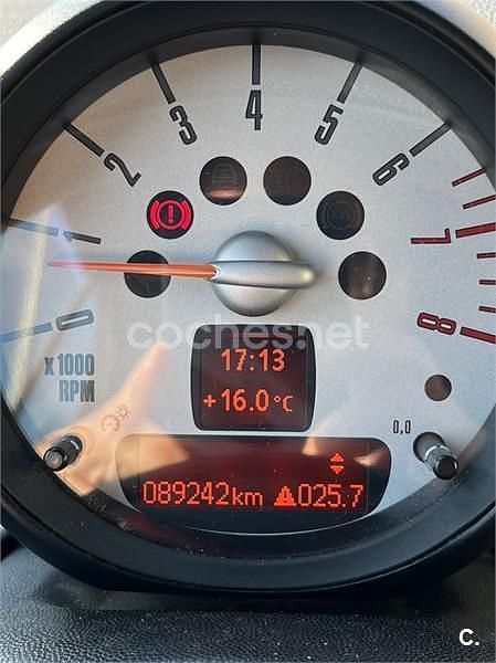 Usado Mini One Cabriolet 98 CV (72 kW) 2011 Blanco Descapotable