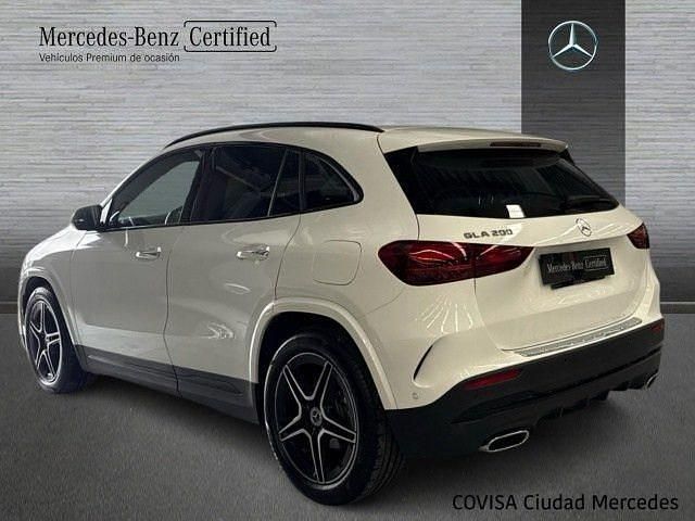 Usado Mercedes GLA200 163 CV (119 kW) 2024 Blanco polar SUV