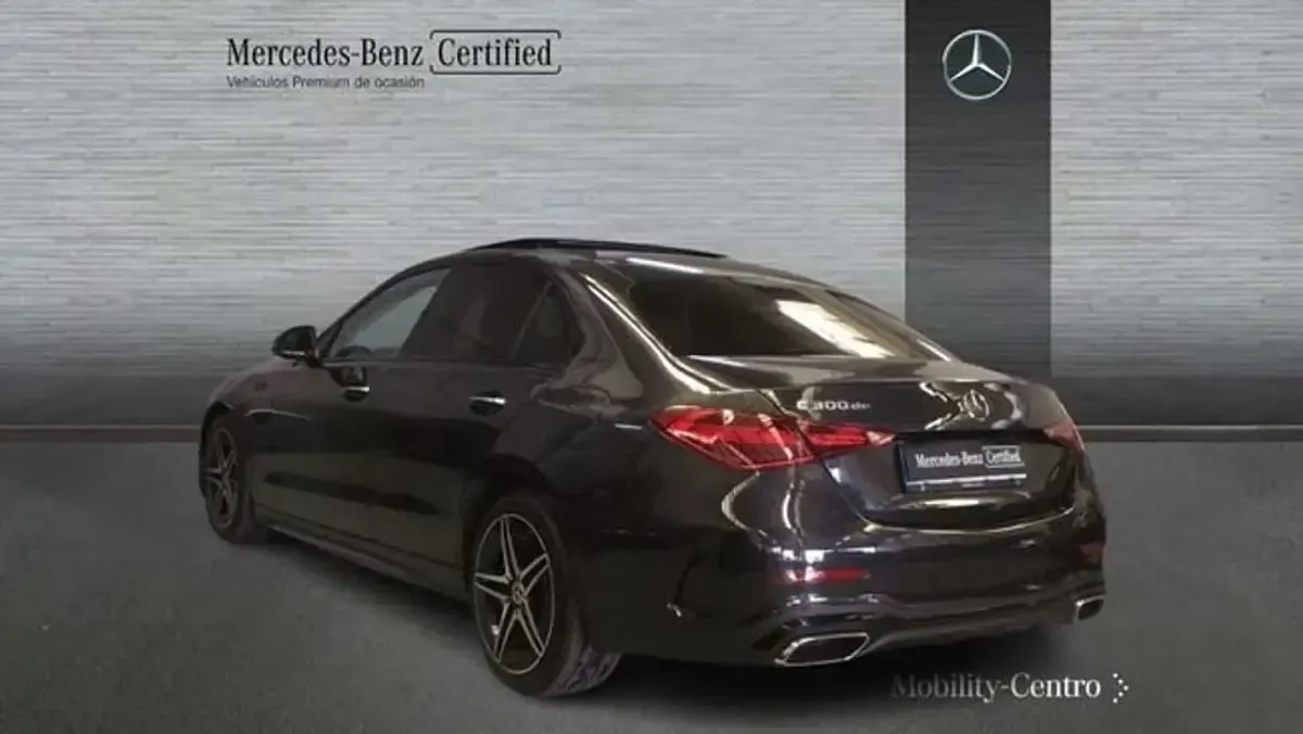 Usado Mercedes C300e 313 CV (230 kW) 2024 Gris Berlina