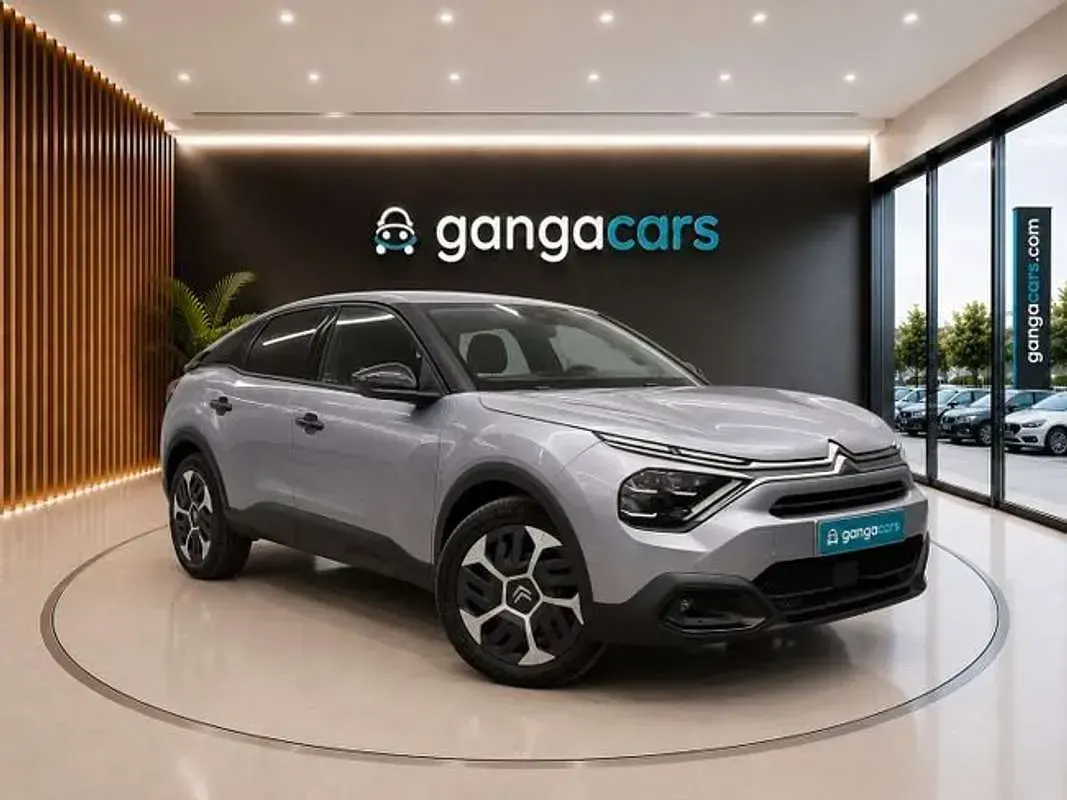 Usado Citroën C4 Feel 101 CV (74 kW) 2024 Plateado SUV