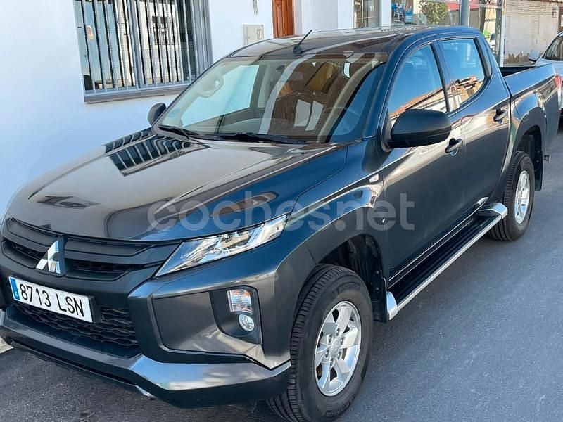 Verde Usado 2021 Mitsubishi L200 Recogida | 30.976 € (Caro) - Imagen 1/4
