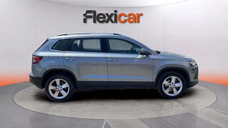 Usado Skoda Karoq Ambition 116 CV (85 kW) 2021 Gris SUV