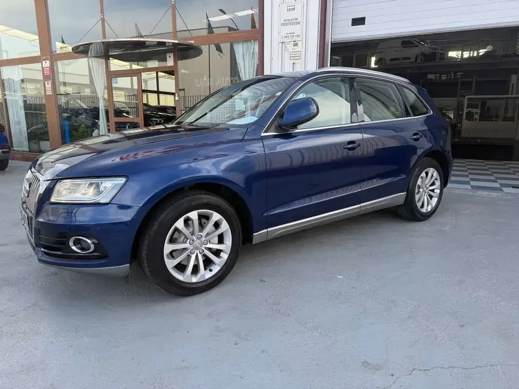 Usado Audi Q5 Ambiente 150 CV (110 kW) 2015 Azul SUV