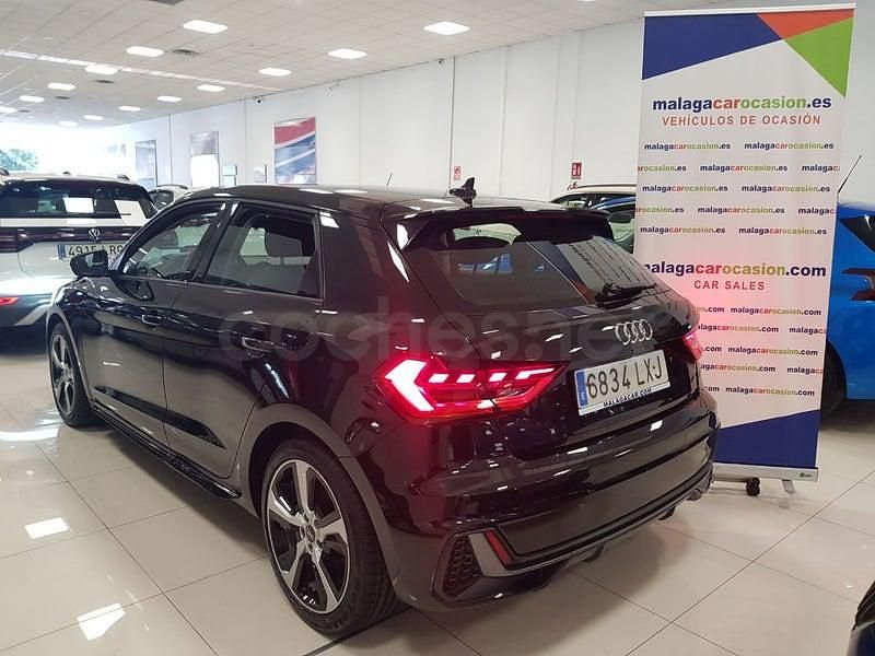Usado Audi A1 Sportback 110 CV (80 kW) 2022 Negro Utilitario