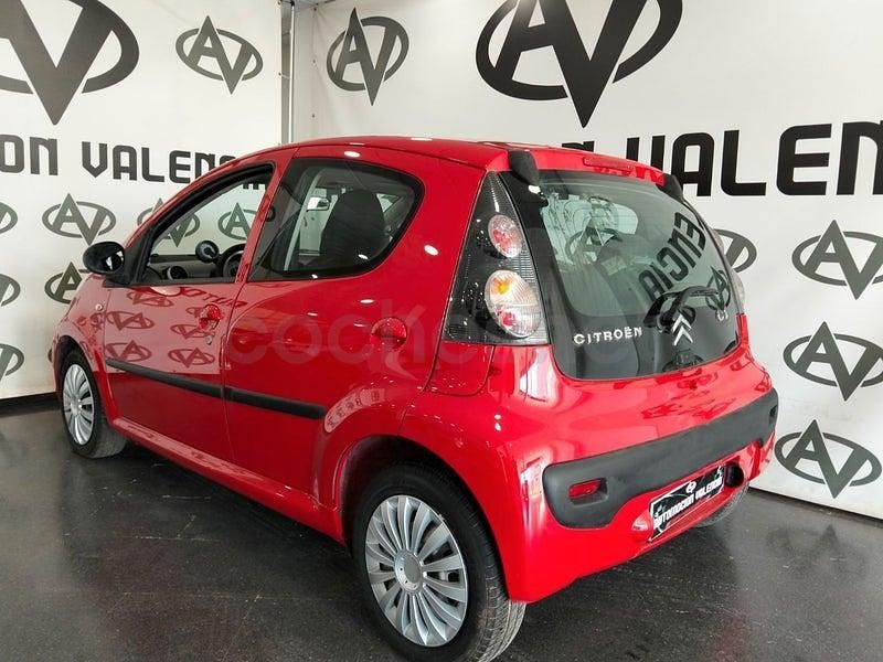 Usado Citroën C1 Seduction 68 CV (50 kW) 2011 Rojo Utilitario