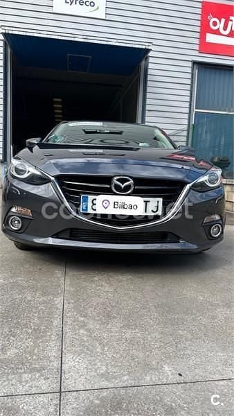 Usado Mazda 3 Luxury 150 CV (110 kW) 2013 Gris / plata Berlina