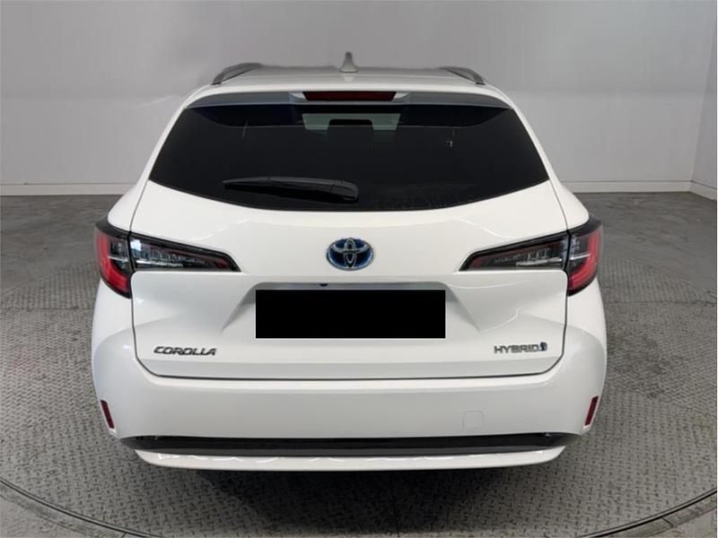 Usado Toyota Corolla Sport 122 CV (89 kW) 2022 Blanco Familiar